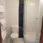 奥利维亚酒店 2*